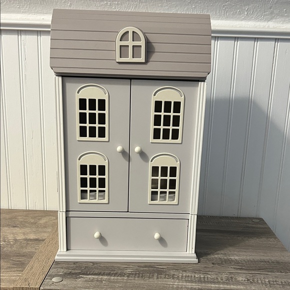 Pottery Barn Other - RARE! Pottery barn dollhouse large jewelry box